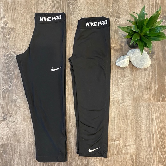 Nike Pants - nike capris